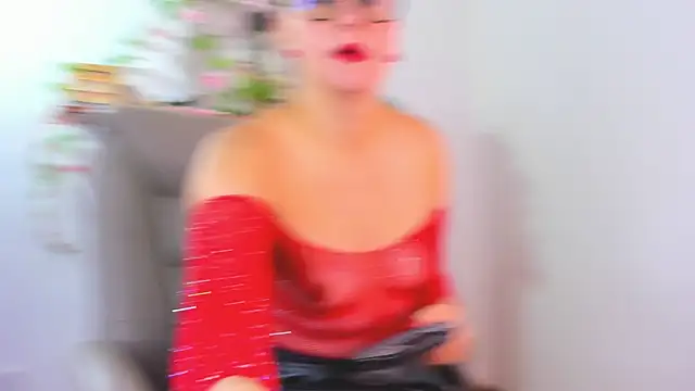 Chanelll Taylorr  online show from March 2026 12:34:02 PM