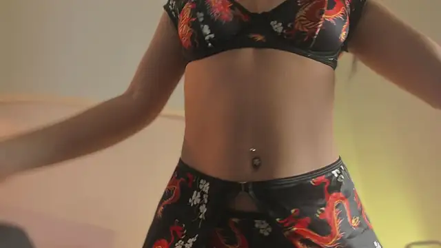 Snapshot of katiepeach_ chatting on November 2025 11:53:01 AM katiepeach online show from November 2025 11:53:01 AM