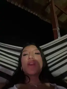 Snapshot of loly-yandere chatting on February 2025 02:27:01 AM loly-yandere online show from February 2025 02:27:01 AM