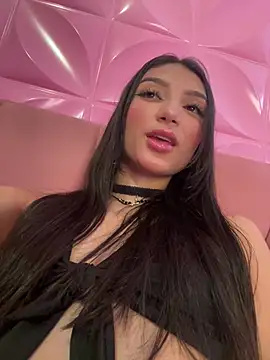 Snapshot of loly-yandere chatting on March 2025 08:40:02 PM loly-yandere online show from March 2025 08:40:02 PM