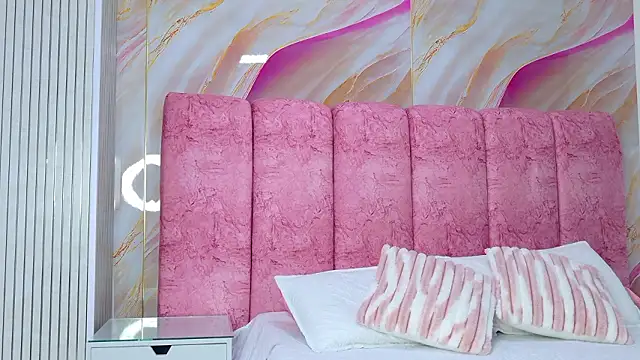 kendal rossi online show from March 2026 11:59:01 AM