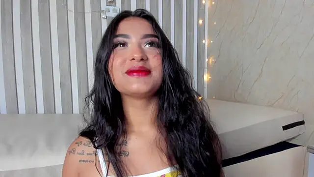 sabrinahimss online show from December 2024 07:33:01 PM