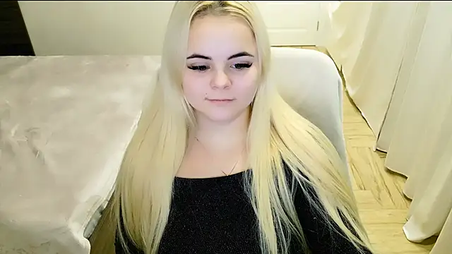 lovely-eyes online show from February 2025 03:53:01 AM