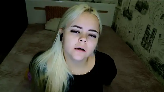 lovely-eyes online show from September 2025 04:51:01 PM