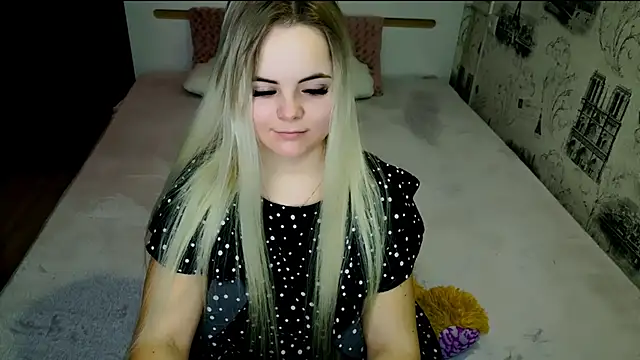 Snapshot of lovely-eyes chatting on May 2026 07:41:01 PM lovely-eyes online show from May 2026 07:41:01 PM