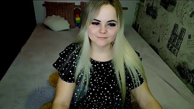 Snapshot of lovely-eyes chatting on May 2026 08:03:02 PM lovely-eyes online show from May 2026 08:03:02 PM