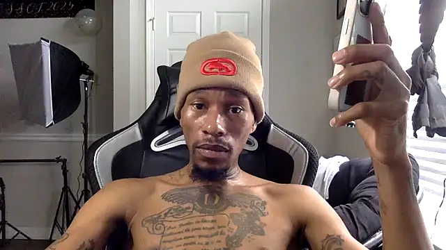 KingDerRico online show from February 2026 06:34:02 PM