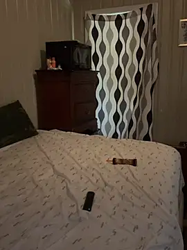 KingDerRico online show from April 2026 06:57:01 PM