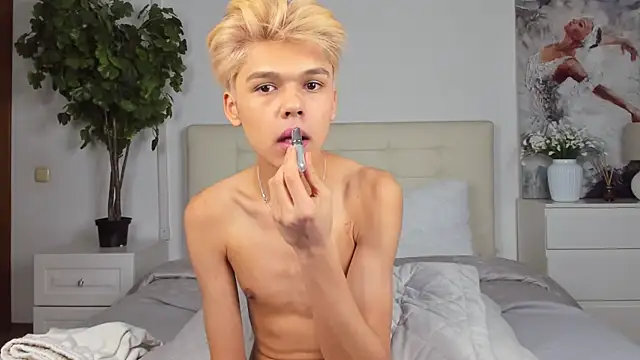 Snapshot of Felix_Rey chatting on February 2025 01:00:01 AM Felix Rey online show from February 2025 01:00:01 AM