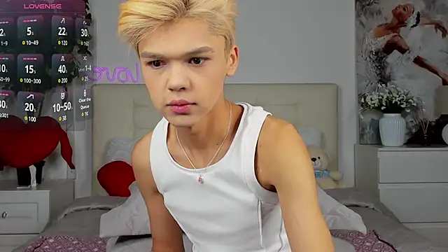 Snapshot of Felix_Rey chatting on February 2025 05:48:01 PM Felix Rey online show from February 2025 05:48:01 PM