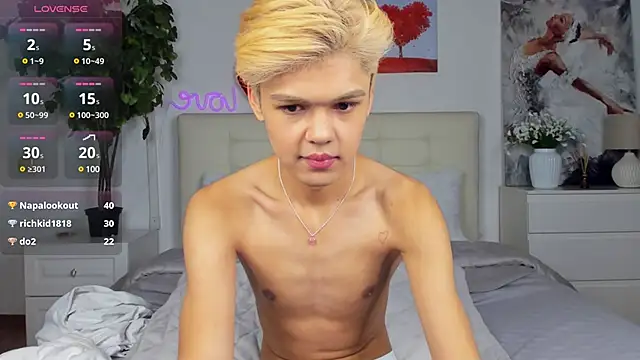 Snapshot of Felix_Rey chatting on February 2025 03:04:02 AM Felix Rey online show from February 2025 03:04:02 AM