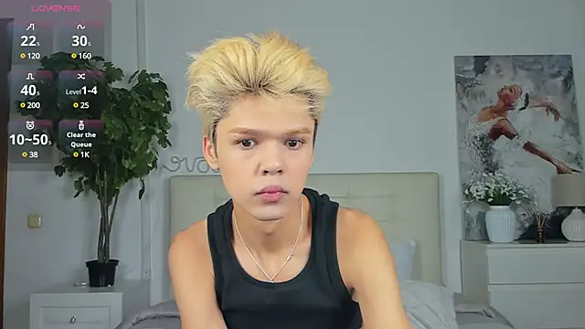 Snapshot of Felix_Rey chatting on March 2025 10:41:02 PM Felix Rey online show from March 2025 10:41:02 PM