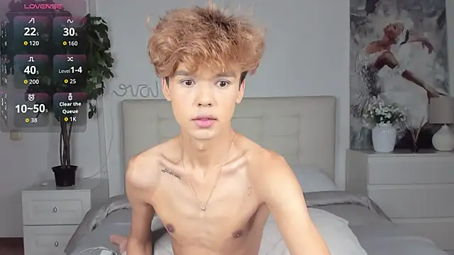 Snapshot of Felix_Rey chatting on October 2025 04:14:02 PM Felix Rey online show from October 2025 04:14:02 PM