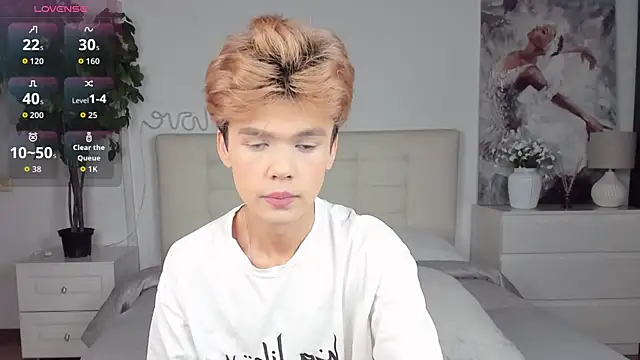 Snapshot of Felix_Rey chatting on October 2025 07:34:01 PM Felix Rey online show from October 2025 07:34:01 PM