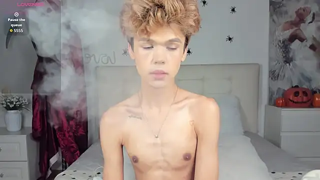 Snapshot of Felix_Rey chatting on October 2025 09:43:01 AM Felix Rey online show from October 2025 09:43:01 AM