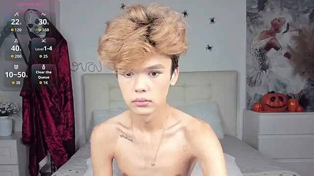 Snapshot of Felix_Rey chatting on October 2025 03:41:01 PM Felix Rey online show from October 2025 03:41:01 PM