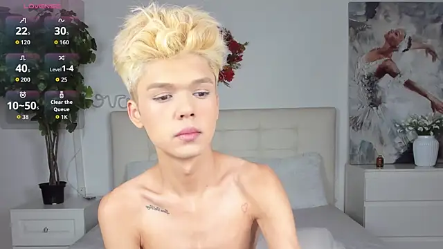 Snapshot of Felix_Rey chatting on November 2025 05:15:02 PM Felix Rey online show from November 2025 05:15:02 PM