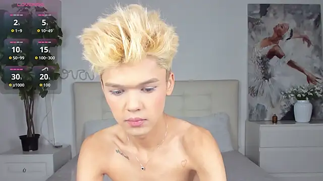 Snapshot of Felix_Rey chatting on December 2025 05:00:01 PM Felix Rey online show from December 2025 05:00:01 PM