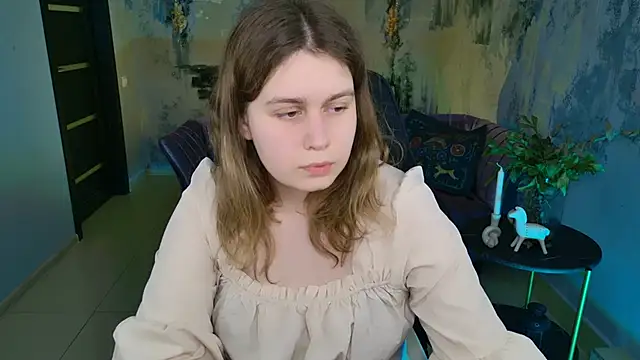 FioraMarmoris online show from March 2025 01:14:02 PM