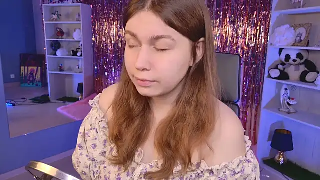 FioraMarmoris online show from April 2026 05:45:02 AM