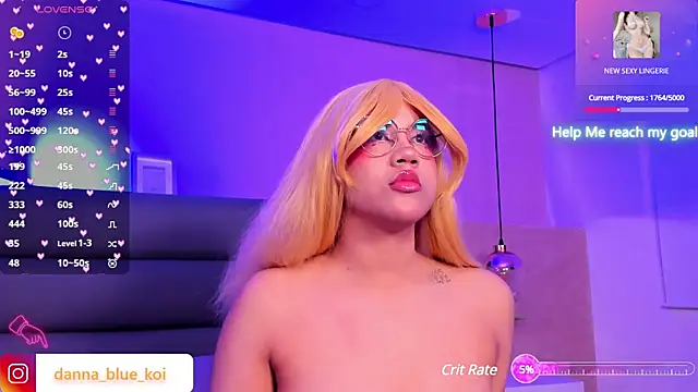 Snapshot of blue_koi chatting on January 2025 09:53:02 PM blue koi online show from January 2025 09:53:02 PM