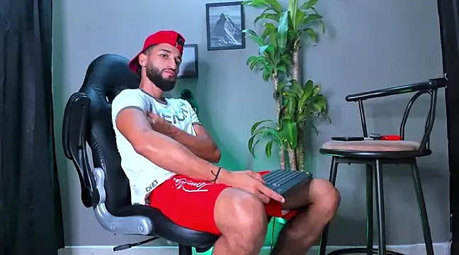 Damian 022 online show from December 2024 12:38:01 PM