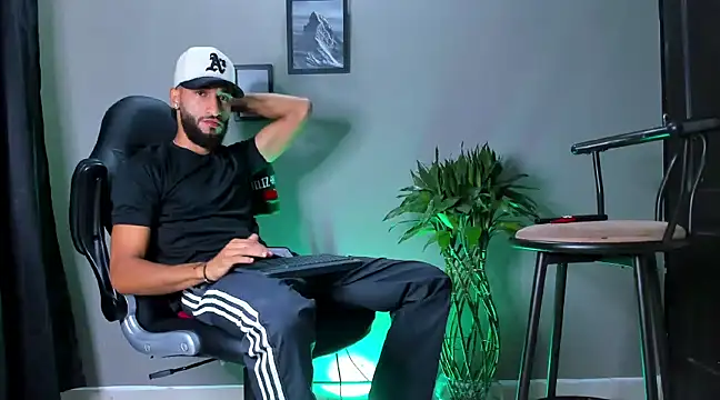 Damian 022 online show from January 2025 03:07:01 PM