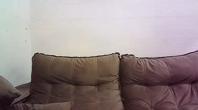 Snapshot of TheAnngell chatting on December 2024 03:20:01 AM TheAnngell online show from December 2024 03:20:01 AM