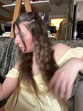 sophielove888 online show from April 2026 06:10:01 PM