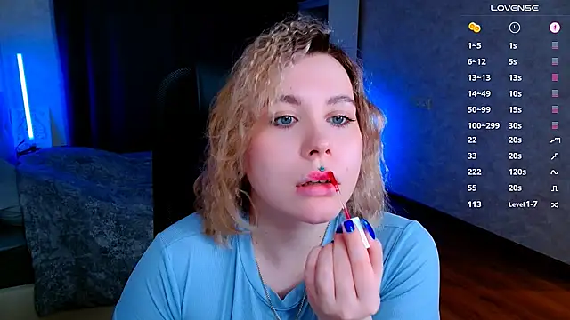 Blueberry-baby online show from March 2025 06:05:02 PM