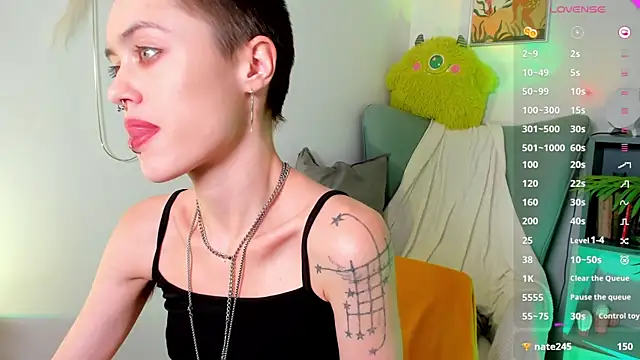 PamelaYong online show from February 2025 01:43:02 PM