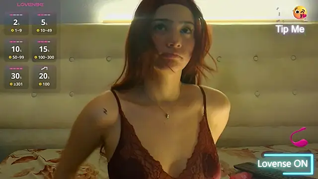 Alejita699 online show from April 2026 10:51:01 PM