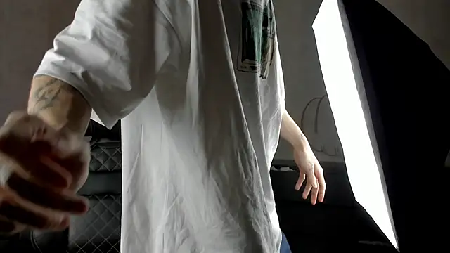 MasonWarholl online show from December 2024 03:27:01 PM