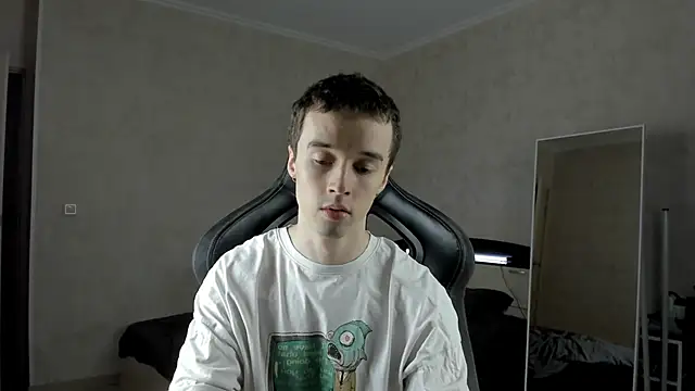 MasonWarholl online show from February 2025 08:24:01 PM