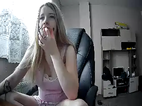 ViolaCandy online show from December 2024 06:52:01 AM