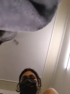 Snapshot of Sonam-378 chatting on February 2025 11:15:01 PM Sonam-378 online show from February 2025 11:15:01 PM