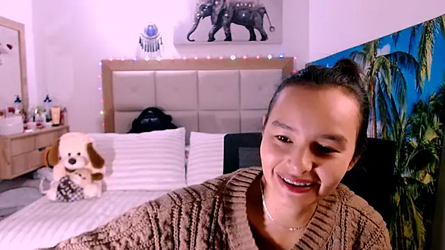 Snapshot of valentina_hearts chatting on July 2026 04:04:02 PM valentina hearts online show from July 2026 04:04:02 PM