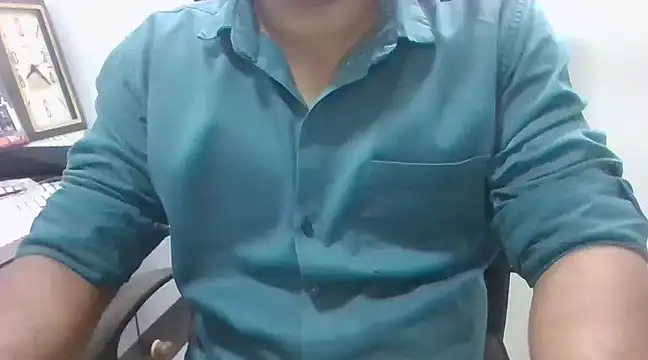 Snapshot of indianbull3684 chatting on January 2025 02:56:02 PM indianbull3684 online show from January 2025 02:56:02 PM