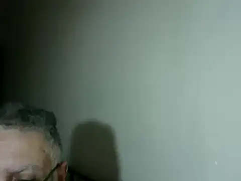 Snapshot of 100Tauros chatting on November 2025 03:45:02 PM 100Tauros online show from November 2025 03:45:02 PM