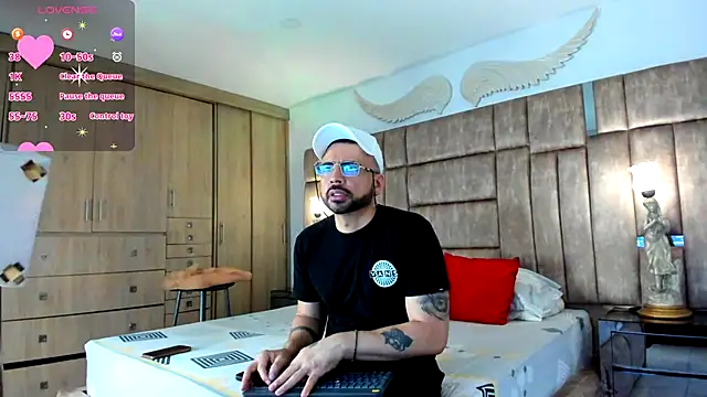 petterwilly1 online show from October 2025 09:05:02 PM