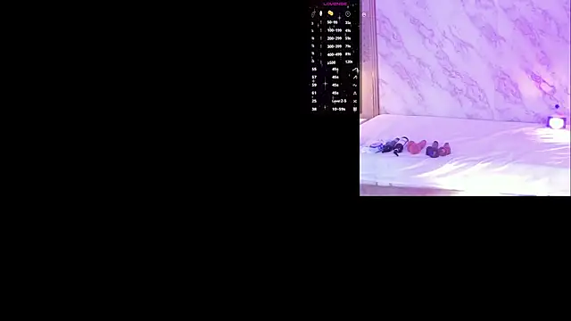 Snapshot of XimenaReid chatting on December 2025 01:53:01 PM XimenaReid online show from December 2025 01:53:01 PM