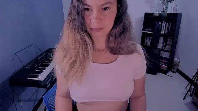 Snapshot of gigi_stephans chatting on July 2026 01:41:01 AM gigi stephans online show from July 2026 01:41:01 AM