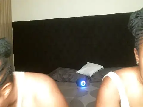 R-thequeen online show from November 2025 08:55:01 AM