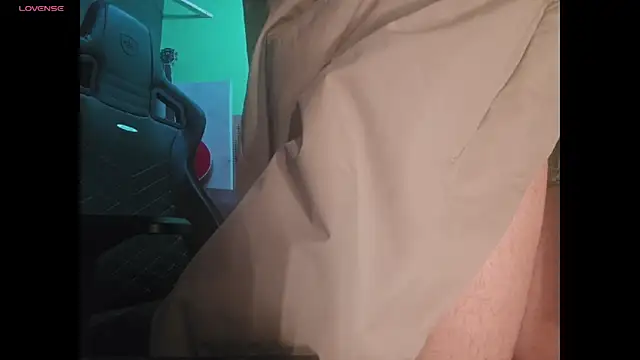 Snapshot of savage_daddyy chatting on February 2025 12:10:02 AM savage daddyy online show from February 2025 12:10:02 AM