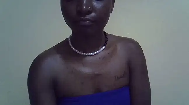 petite 12 online show from March 2025 09:22:01 PM