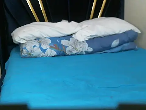 petite 12 online show from October 2025 07:28:01 AM