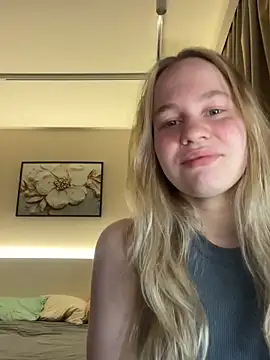 Snapshot of annabel8 chatting on April 2026 08:39:01 PM annabel8 online show from April 2026 08:39:01 PM