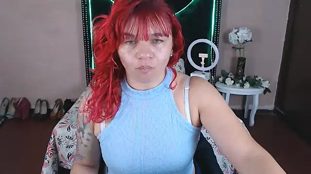 Snapshot of VioletaaaSlave chatting on April 2026 12:54:01 PM VioletaaaSlave online show from April 2026 12:54:01 PM