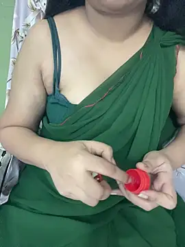 Hottest Tamil online show from March 2026 11:32:01 PM