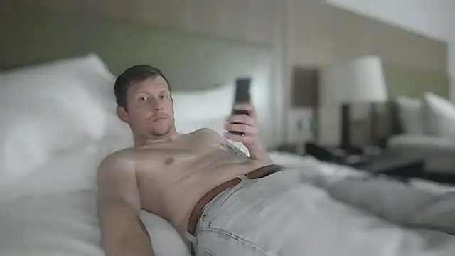 Snapshot of straightforward2324 chatting on March 2026 06:17:02 AM straightforward2324 online show from March 2026 06:17:02 AM